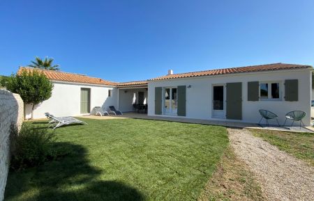 G&icirc;te n&deg;17G16244 Le Bois-Plage-en-R&eacute; - Charente-Maritime - photo