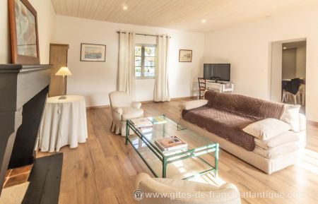 G&icirc;te n&deg;17G26374 Sainte-Soulle - Charente-Maritime - photo