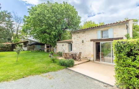 G&icirc;te n&deg;17G75107 Varzay - Charente-Maritime - photo