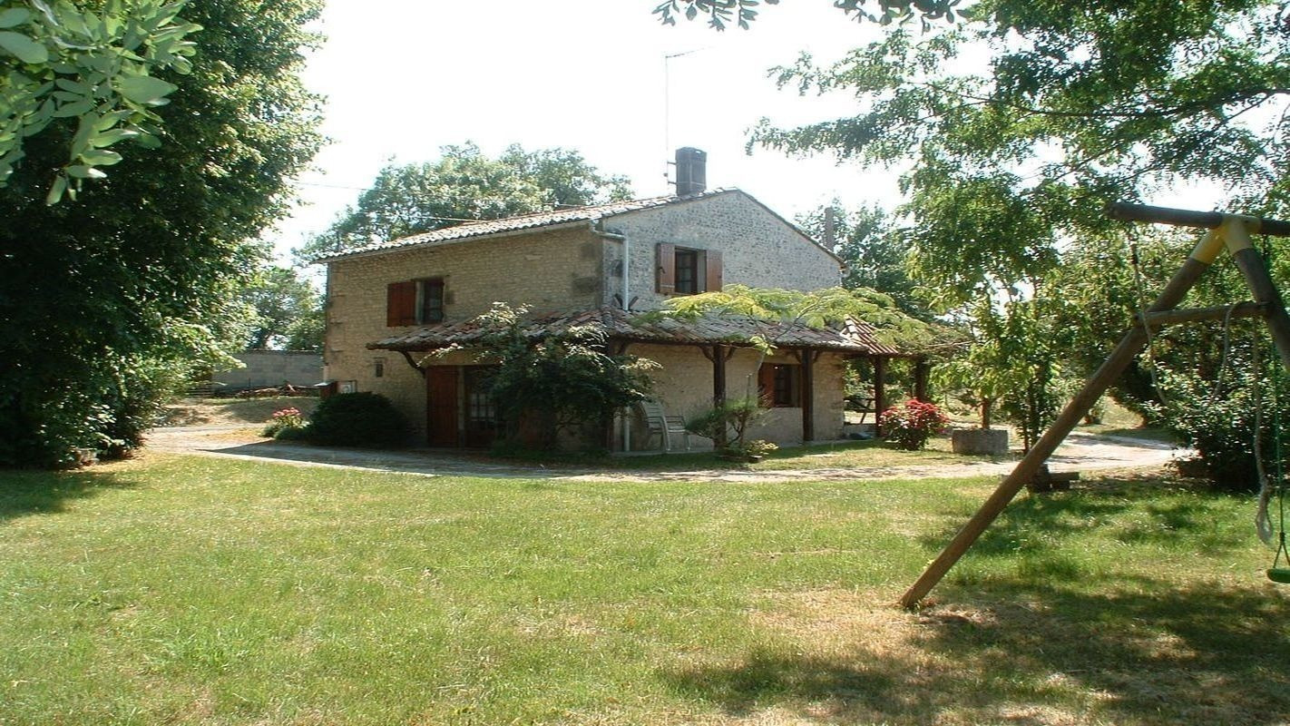 photo 0