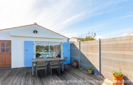 G&icirc;te n&deg;17G64338 Le Ch&acirc;teau-d'Ol&eacute;ron - Charente-Maritime - photo