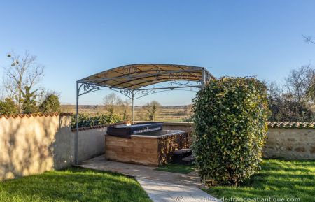 G&icirc;te n&deg;17G65011 Saint-Sornin - Charente-Maritime - photo