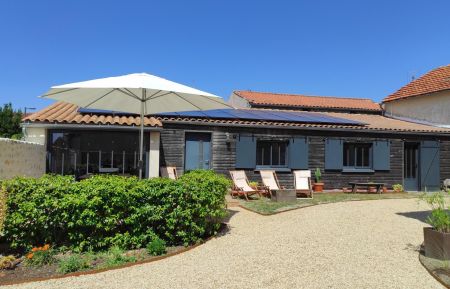 G&icirc;te n&deg;17G65180 Bourcefranc-le-Chapus - Charente-Maritime - Terrasse et cour privatives
