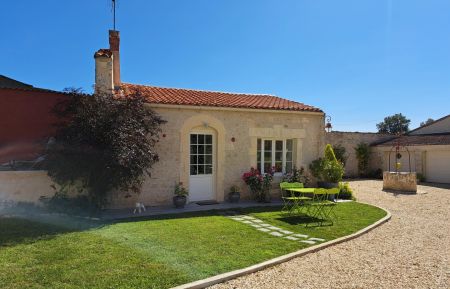 G&icirc;te n&deg;17G45144 Moragne - Charente-Maritime - photo