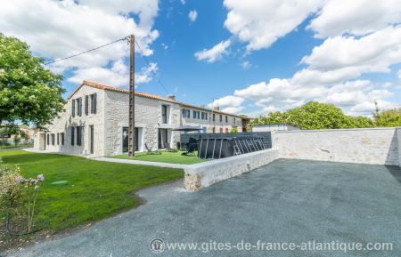 G&icirc;te n&deg;17G75104 Soulignonne - Charente-Maritime - photo