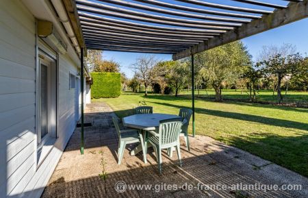 G&icirc;te n&deg;17G84089 Meschers-sur-Gironde - Charente-Maritime - photo