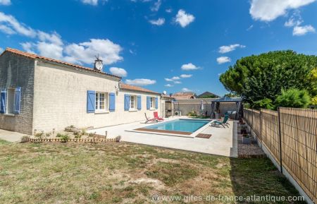 G&icirc;te n&deg;17G84330 Barzan - Charente-Maritime - photo