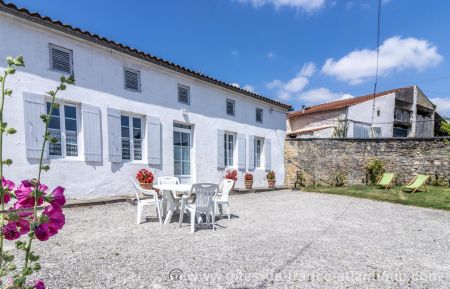 G&icirc;te n&deg;17G93086 Marignac - Charente-Maritime - photo