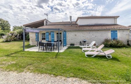 G&icirc;te n&deg;17G84218 M&eacute;dis - Charente-Maritime - photo