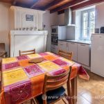 voici la vue de la cuisine 