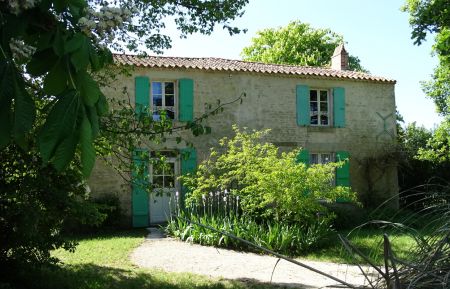 G&icirc;te n&deg;17G36012 Saint-Jean-de-Liversay - Charente-Maritime - photo