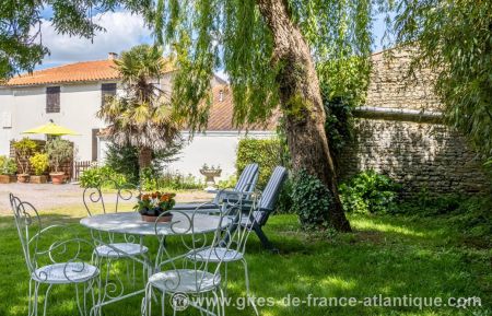 G&icirc;te n&deg;17G36013 V&eacute;rines - Charente-Maritime - photo