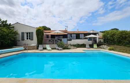 G&icirc;te n&deg;17G26270 Sainte-Soulle - Charente-Maritime - photo