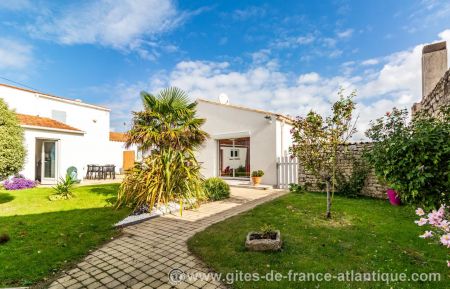 G&icirc;te n&deg;17G64335 Saint-Pierre-d'Ol&eacute;ron - Charente-Maritime - photo