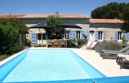 G&icirc;te n&deg;17G751259 Cravans - Charente-Maritime - photo