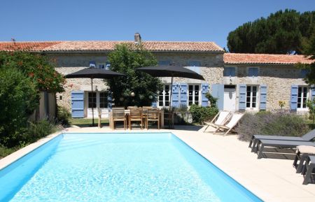 G&icirc;te n&deg;17G75125 Cravans - Charente-Maritime - photo