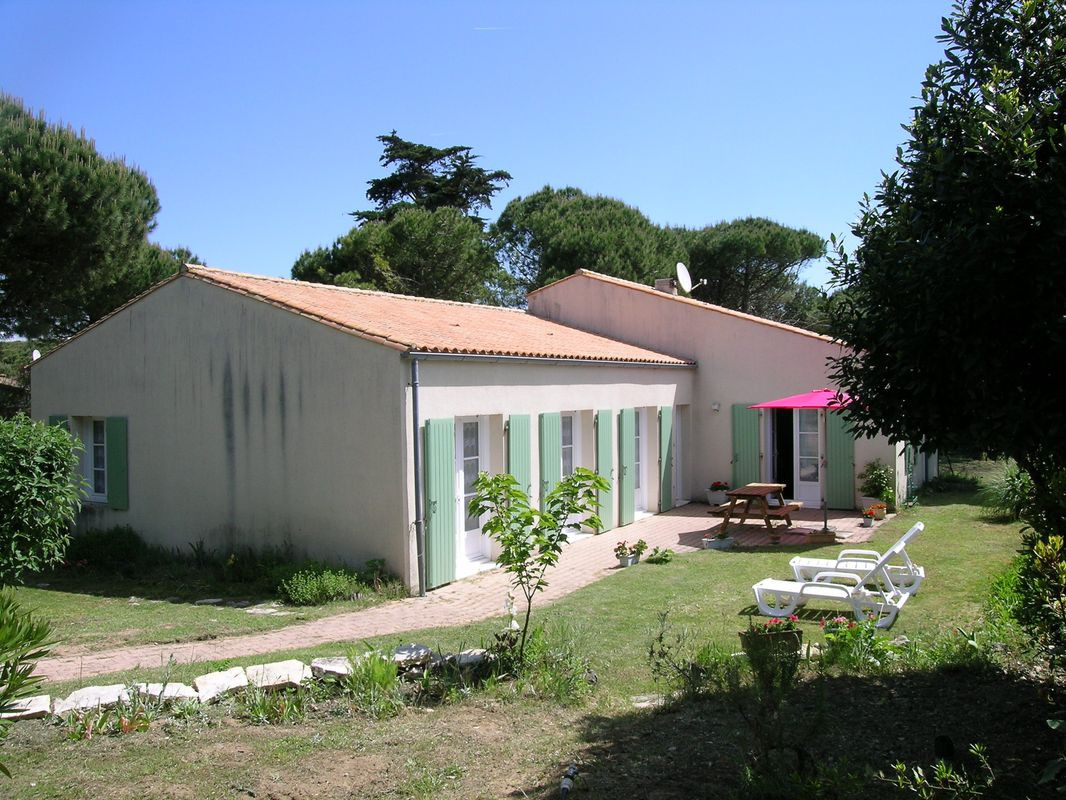 photo 0