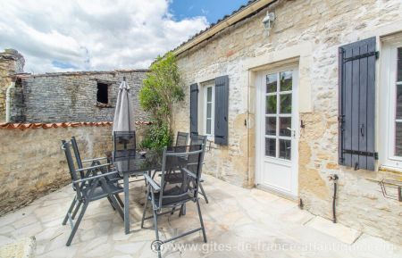 G&icirc;te n&deg;17G51192 Louzignac - Charente-Maritime - photo