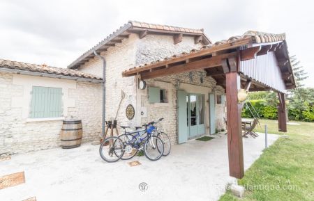 G&icirc;te n&deg;17G84030 Meschers-sur-Gironde - Charente-Maritime - photo