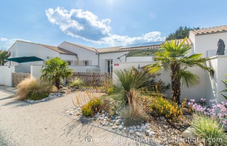 G&icirc;te n&deg;17G84306 Les Mathes - Charente-Maritime - photo