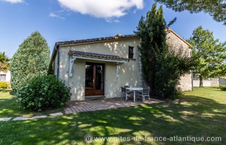 G&icirc;te n&deg;17G84104 Saujon - Charente-Maritime - photo