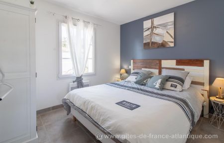 G&icirc;te n&deg;17G64070 Saint-Pierre-d'Ol&eacute;ron - Charente-Maritime - Chambre 1 avec lit double